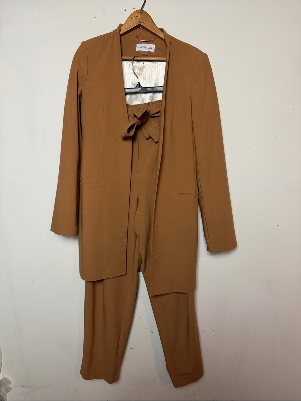 Calvin Klein Camel Brown 2 Piece Suit Blazer Pants Set Size 8/10